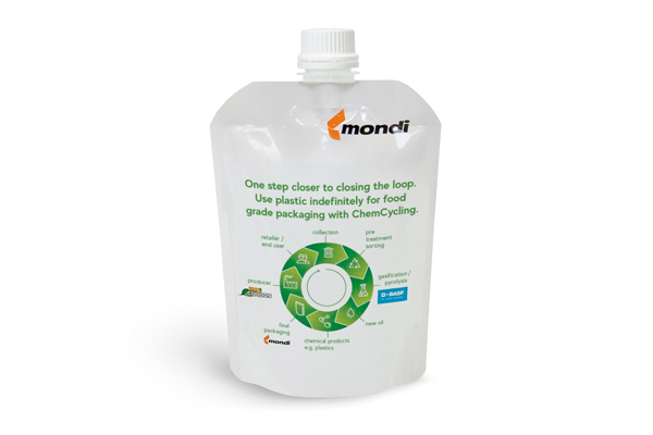 Mondi creates foodsafe packaging from recycled plastic Mondi creates foodsafe packaging from recycled plastic